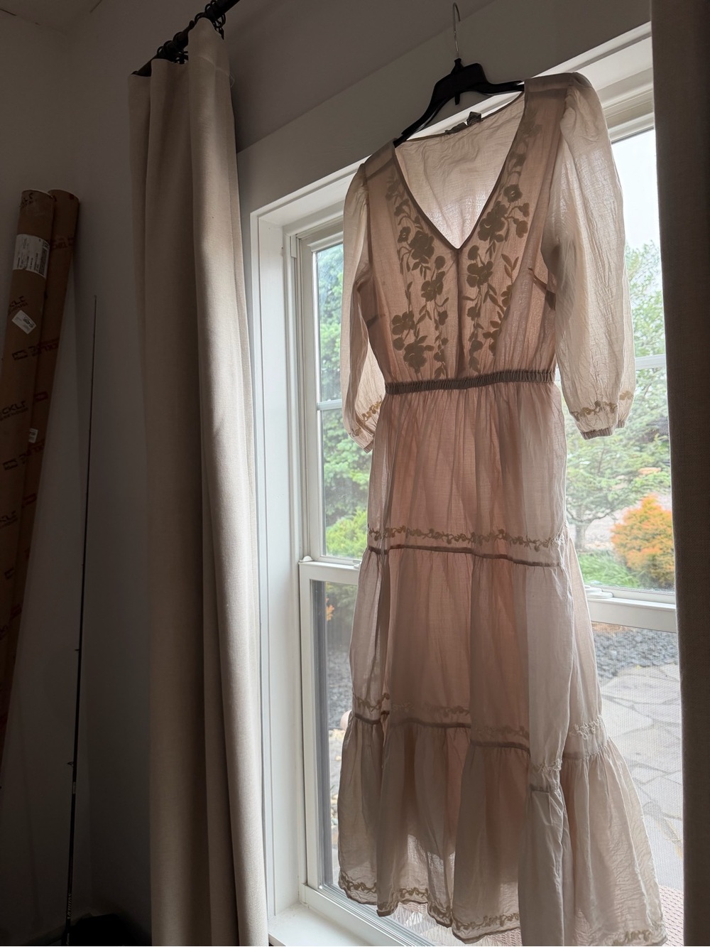 Lucky Brand Cream V-Neck Tiered Maxi Dress - Picture 4 of 4